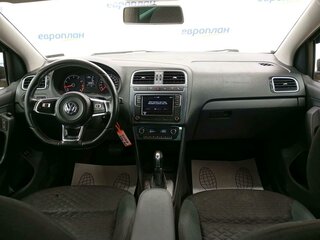 2019 Volkswagen Polo V Рестайлинг, коричневый, 585000 рублей, вид 5