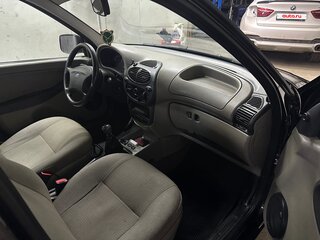 2009 Lada (ВАЗ) Kalina I, чёрный, 355000 рублей, вид 3