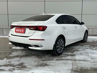 2022 Kia K3 II (China Market), белый, 1600000 рублей, вид 4