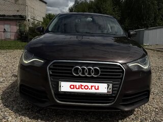 2011 Audi A1 I (8X), коричневый, 999999 рублей, вид 2