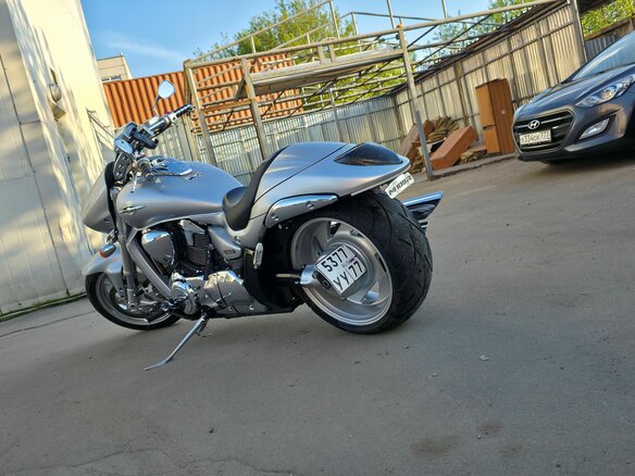 2009 Suzuki Boulevard M109R, серебристый, 1100000 рублей - вид 4