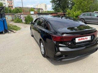 2021 Kia K3 II Рестайлинг, чёрный, 2050000 рублей, вид 4