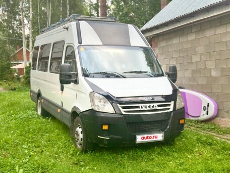 2010 Iveco Daily, белый, 999999 рублей, вид 5