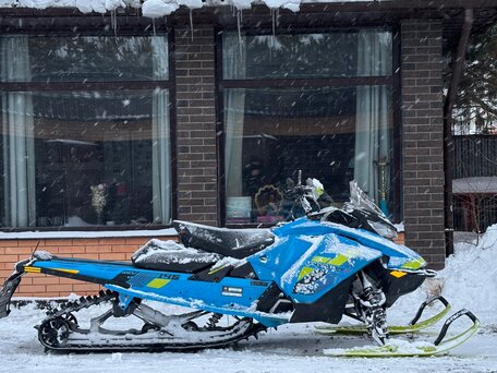 2017 BRP Ski-Doo Backcountry X 850, голубой, 1750000 рублей, вид 4