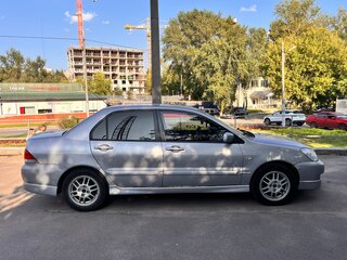 2007 Mitsubishi Lancer IX Рестайлинг, серебристый, 260000 рублей, вид 4