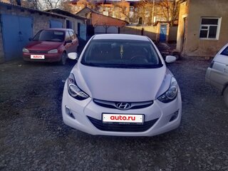 2013 Hyundai Elantra V (MD), белый, 1100000 рублей, вид 4