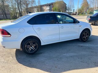 2017 Volkswagen Polo V Рестайлинг, белый, 870000 рублей, вид 5