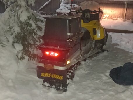 2011 BRP Ski-Doo Tundra 550, жёлтый, 990000 рублей, вид 4