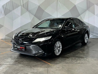2020 Toyota Camry VIII (XV70), чёрный, 2850000 рублей, вид 1
