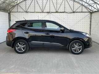 2015 Hyundai ix35 I Рестайлинг, чёрный, 1640000 рублей, вид 4