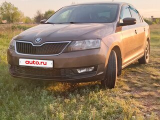 2018 Skoda Rapid I Рестайлинг, коричневый, 920000 рублей, вид 1