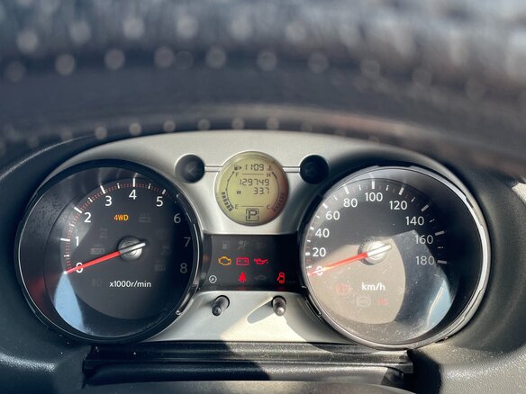 2008 Nissan Dualis, серый, 800000 рублей - вид 33