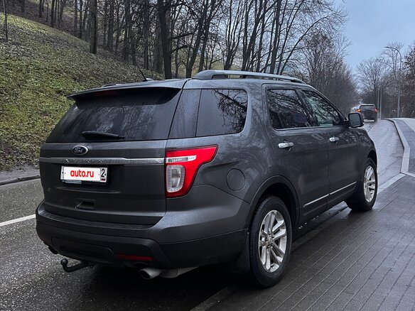2014 Ford Explorer V, серый, 1780000 рублей - вид 17