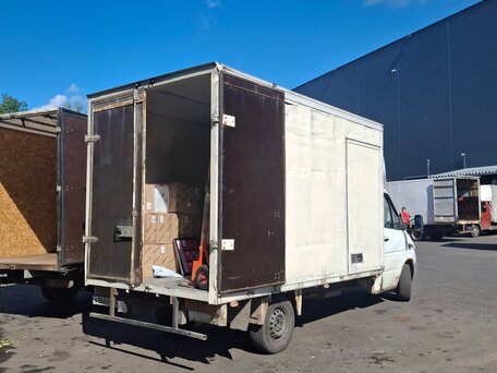 2001 Mercedes-Benz Sprinter Classic, белый, 750000 рублей, вид 3