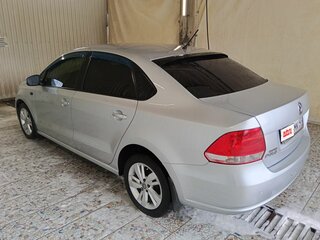 2012 Volkswagen Polo V, серебристый, 840000 рублей, вид 4