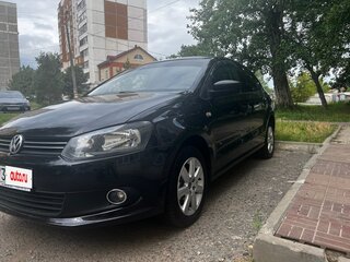 2013 Volkswagen Polo V, чёрный, 620000 рублей, вид 1