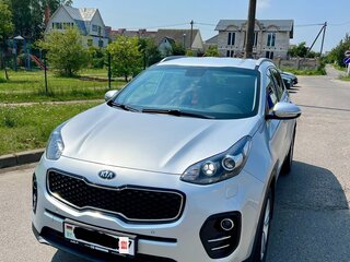 2017 Kia Sportage IV, серебристый, 1750000 рублей, вид 2