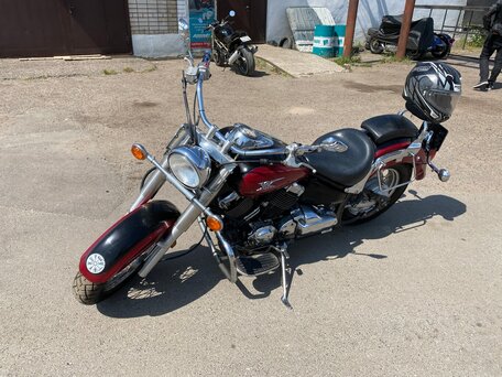 2005 Yamaha XVS650 Drag Star, красный, 450000 рублей, вид 1