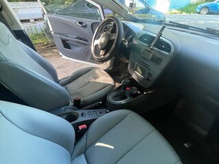 2008 SEAT Leon II, белый, 650000 рублей, вид 5