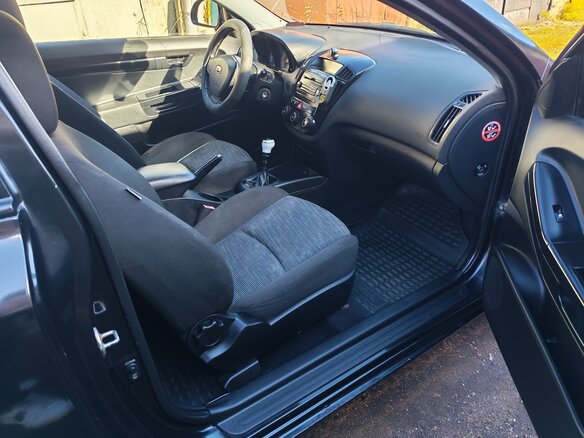 2008 Kia Ceed I, чёрный - вид 20