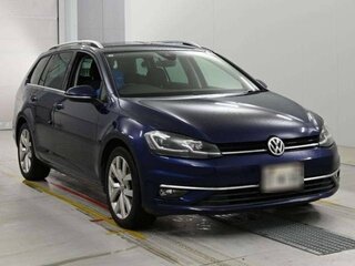 2017 Volkswagen Golf VII, синий, 1150000 рублей, вид 3