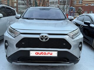 2021 Toyota RAV4 V (XA50), серый, 4500000 рублей, вид 1