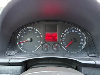 2004 Volkswagen Golf V, синий, 420000 рублей, вид 3
