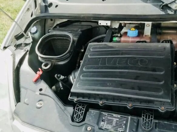 2012 Iveco Daily, белый, 1650000 рублей - вид 6