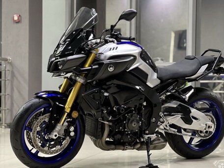 2017 Yamaha MT-10SP, чёрный, 1499999 рублей, вид 2