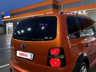 2008 Volkswagen Touran Cross I Рестайлинг, оранжевый, 1000000 рублей, вид 4