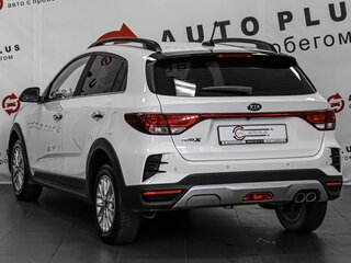 2021 Kia Rio X IV Рестайлинг, белый, 1599000 рублей, вид 2