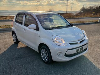 2014 Toyota Passo II (C30), белый, 790000 рублей, вид 4