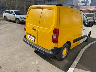 2011 Peugeot Partner II, белый, 460000 рублей, вид 3