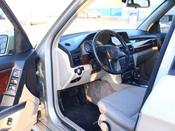 2011 Mercedes-Benz GLK-Класс 300 I (X204), золотистый, 1300000 рублей - вид 5
