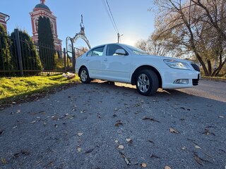 2013 Skoda Octavia DSG7 II (A5) Рестайлинг, белый, 945000 рублей, вид 5
