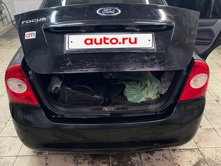 2011 Ford Focus II Рестайлинг, чёрный, 540000 рублей, вид 4