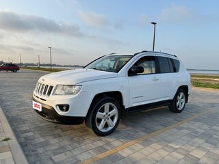 2012 Jeep Compass I Рестайлинг, белый, 1150000 рублей, вид 1