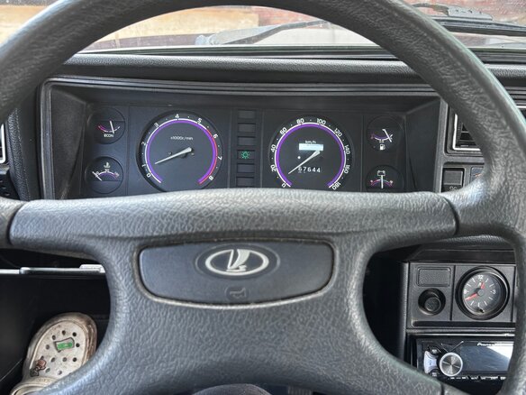 2010 Lada (ВАЗ) 2107, пурпурный, 225000 рублей - вид 9
