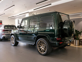 2026 Mercedes-Benz G-Класс AMG 63 AMG II (W465) Рестайлинг, зелёный, 34990000 рублей, вид 4