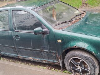 1999 Volkswagen Bora I, зелёный, 200000 рублей, вид 3