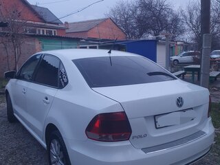 2015 Volkswagen Polo V Рестайлинг, белый, 730000 рублей, вид 5