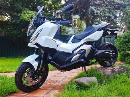 2026 Honda X-ADV, белый, 1670000 рублей, вид 4
