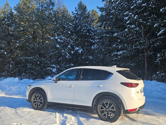 2017 Mazda CX-5 II, белый, 2550000 рублей - вид 3