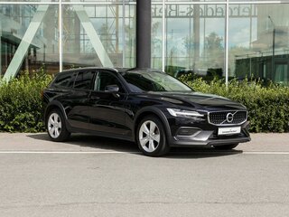 2020 Volvo V60 Cross Country II, чёрный, 2930000 рублей, вид 5