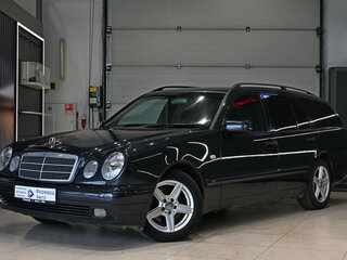 1998 Mercedes-Benz E-Класс 320 II (W210, S210), синий, 595000 рублей, вид 3