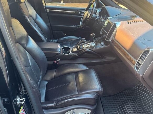 2012 Porsche Cayenne S II (958), чёрный, 2250000 рублей - вид 9