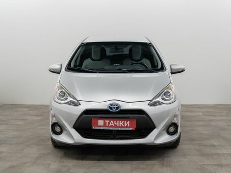 Toyota Prius c I Рестайлинг