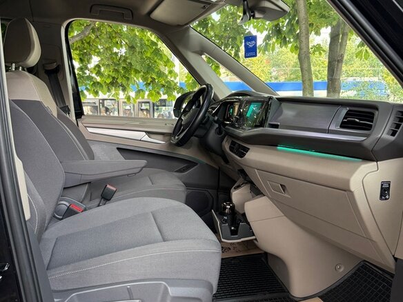 2023 Volkswagen Multivan Long T7, чёрный, 6100000 рублей - вид 19