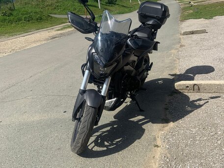 2022 Bajaj Dominar 400, чёрный, 360000 рублей, вид 1