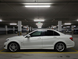 2012 Mercedes-Benz C-Класс 180 BlueEFFICIENCY III (W204) Рестайлинг, белый, 1500000 рублей, вид 2